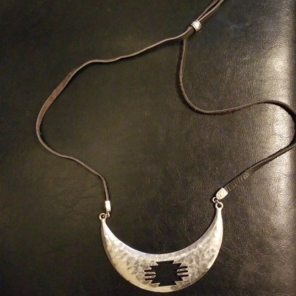Mid Western Necklace
